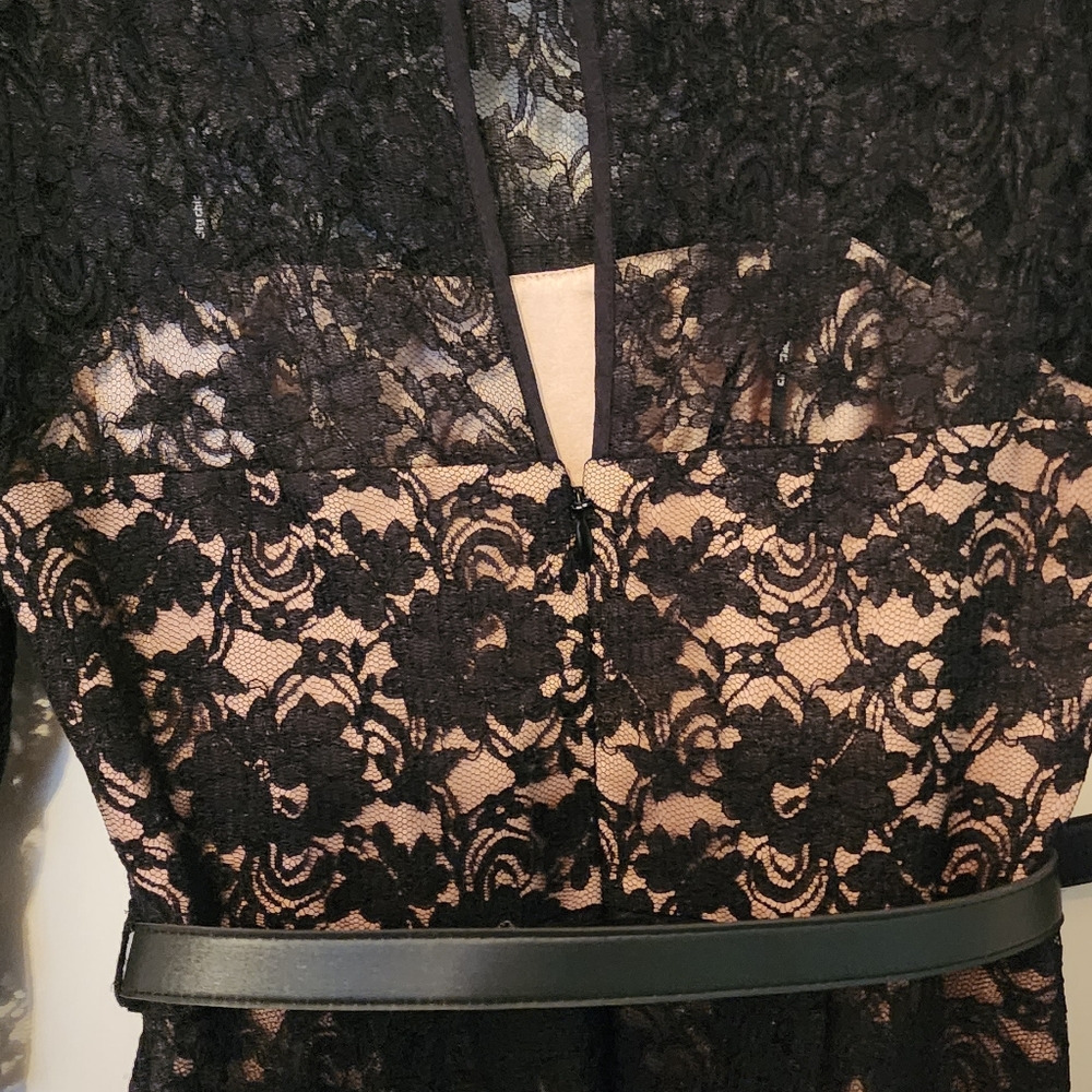 Dress - Picture 6 of 9
